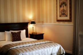  Redearth Boutique Hotel  Маунт-Айза